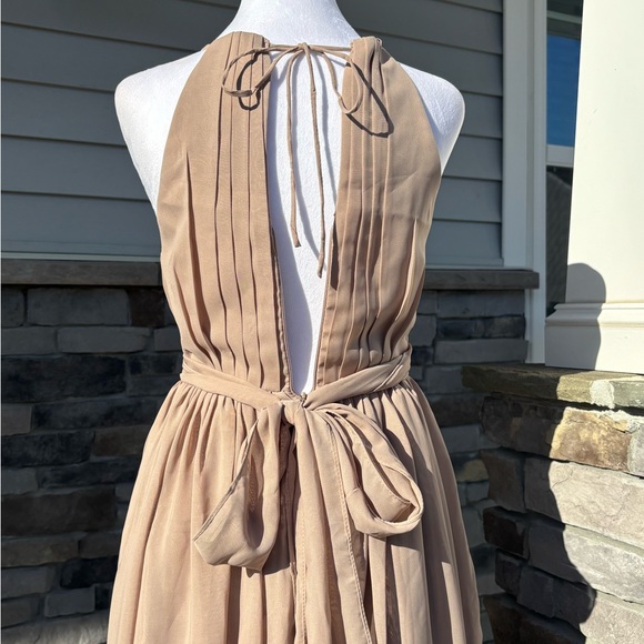 Elegant Tan Halter Maxi Dress - Picture 7 of 7